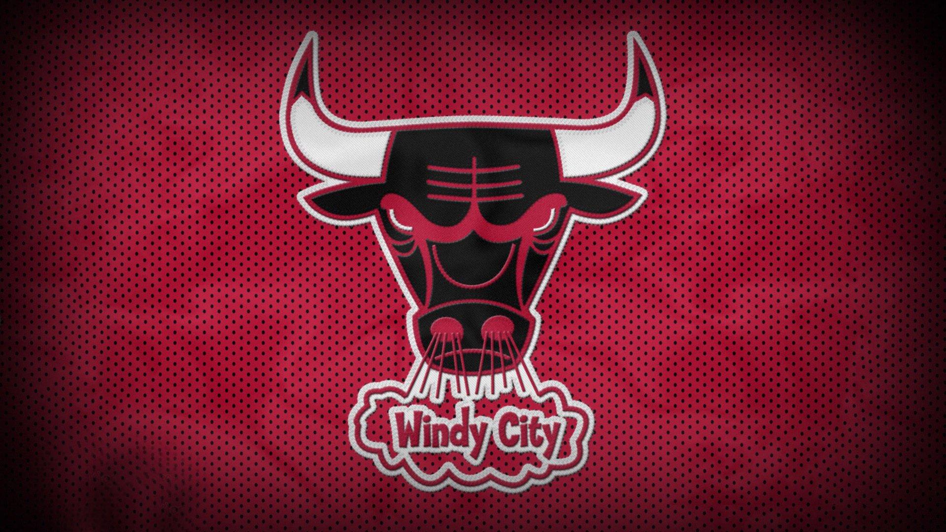 德甲联赛激战正酣，拜仁慕尼黑与多特蒙德上演巅峰对决